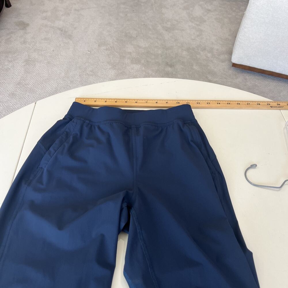 Lululemon Women's Lightweight Joggers Navy Size 2 Zip Ankle Pockets Nylon Wickin - Picture 3 of 11